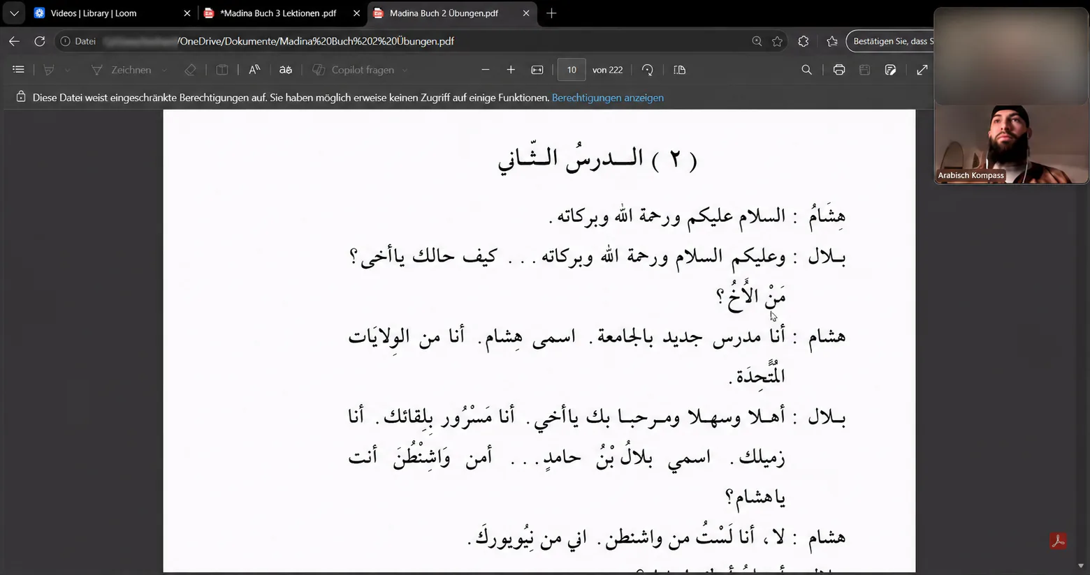 Datenschutzbereinigter Zoom-Live-Unterricht von ArabischKompass mit einem arabischen Madina-Text